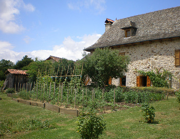 MAISON DE LA CHATAIGNE (20 kms) 